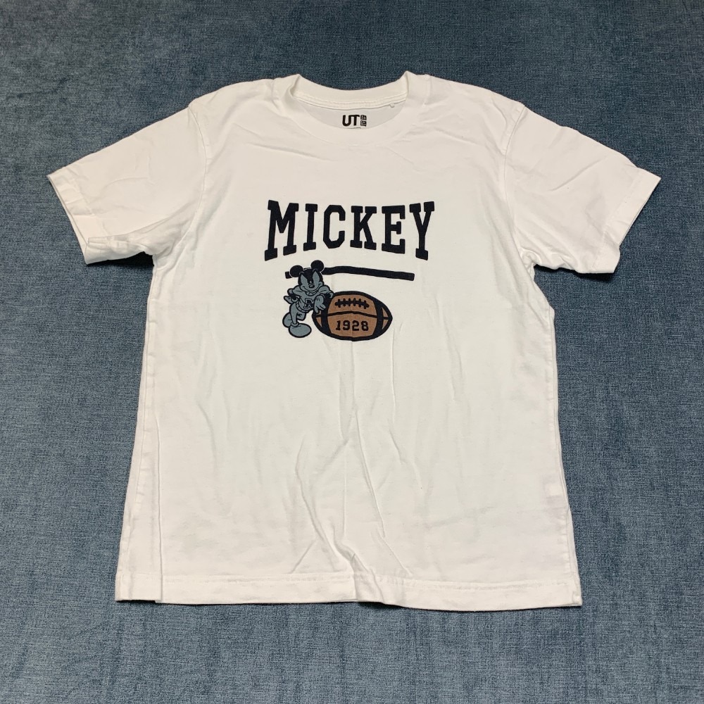 Uniqlo UT Disney Mickey Mouse T-Shirt Mens Small White Graphic Print Knit Cotton